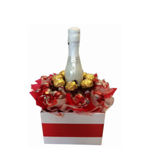 Mini sparkling and chocolates